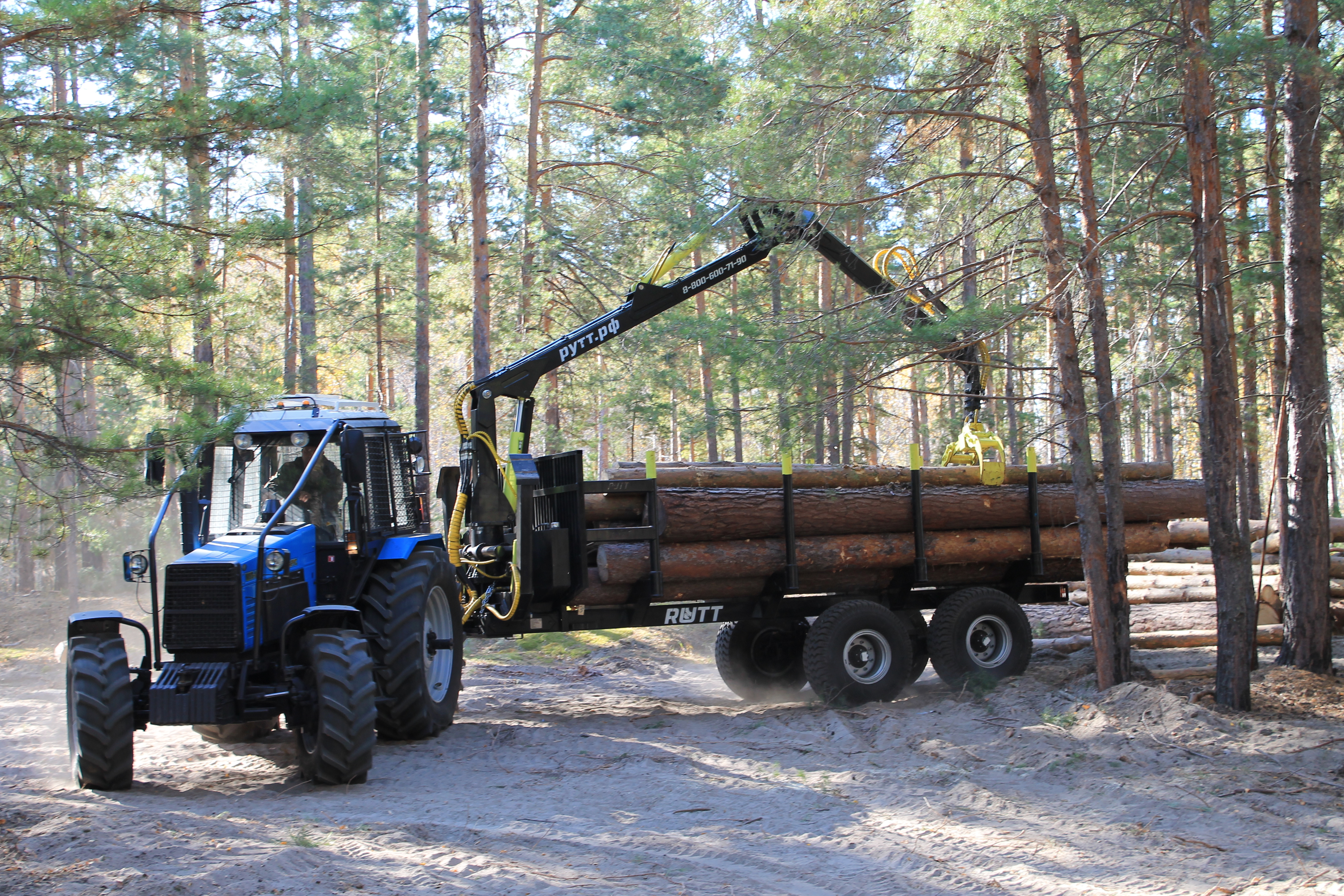 Лесовозный полуприцеп RUTT